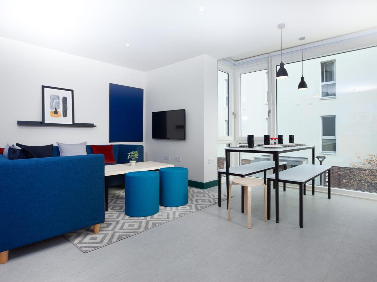 Апартаменты Destiny Student - Parkgate (Adults Only) Дублин Экстерьер фото